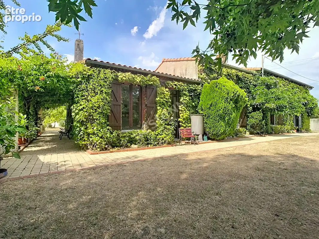 Maison à LA REGRIPPIERE