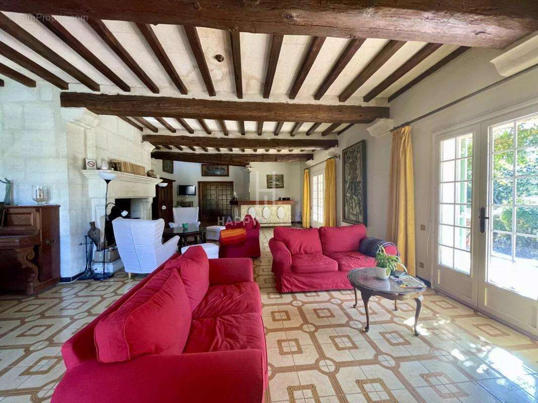 Maison à FONTVIEILLE