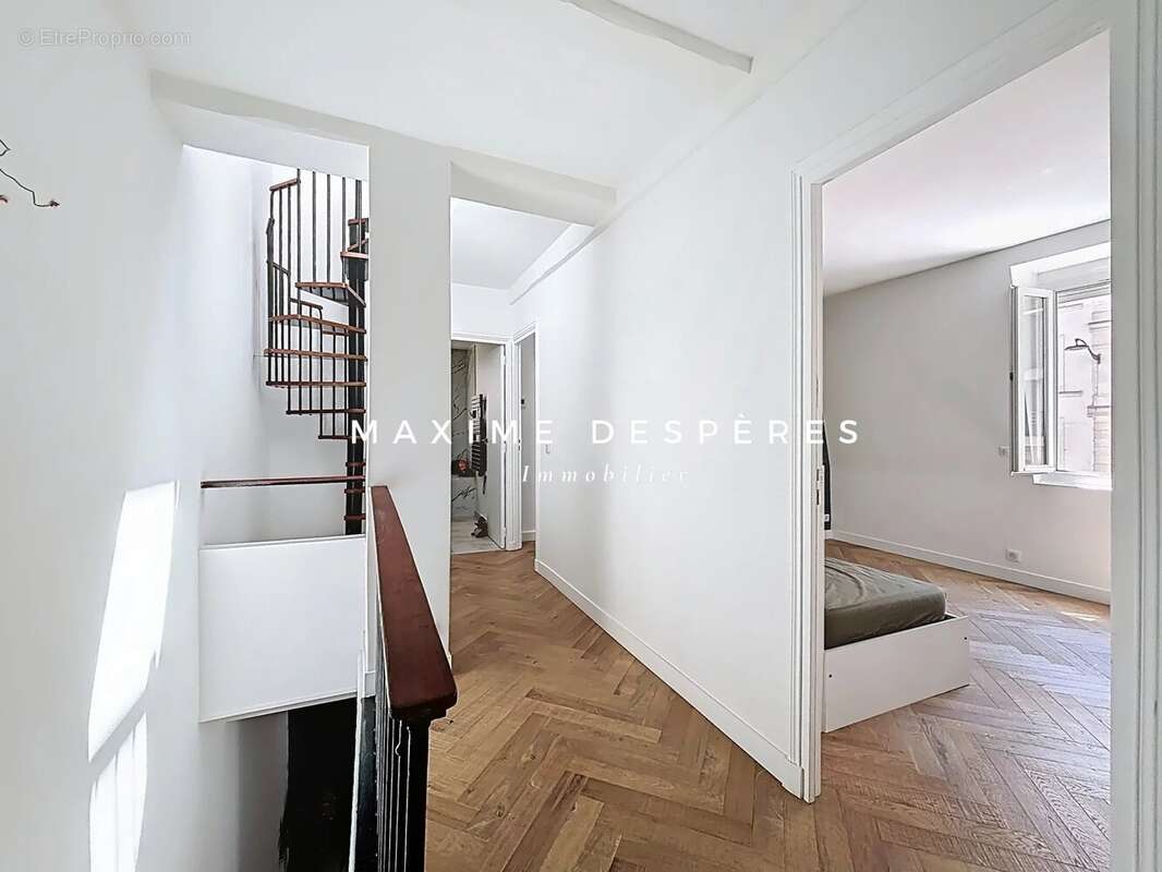 Levallois-Perret - Louise Michel - Maison de ville - photo 9