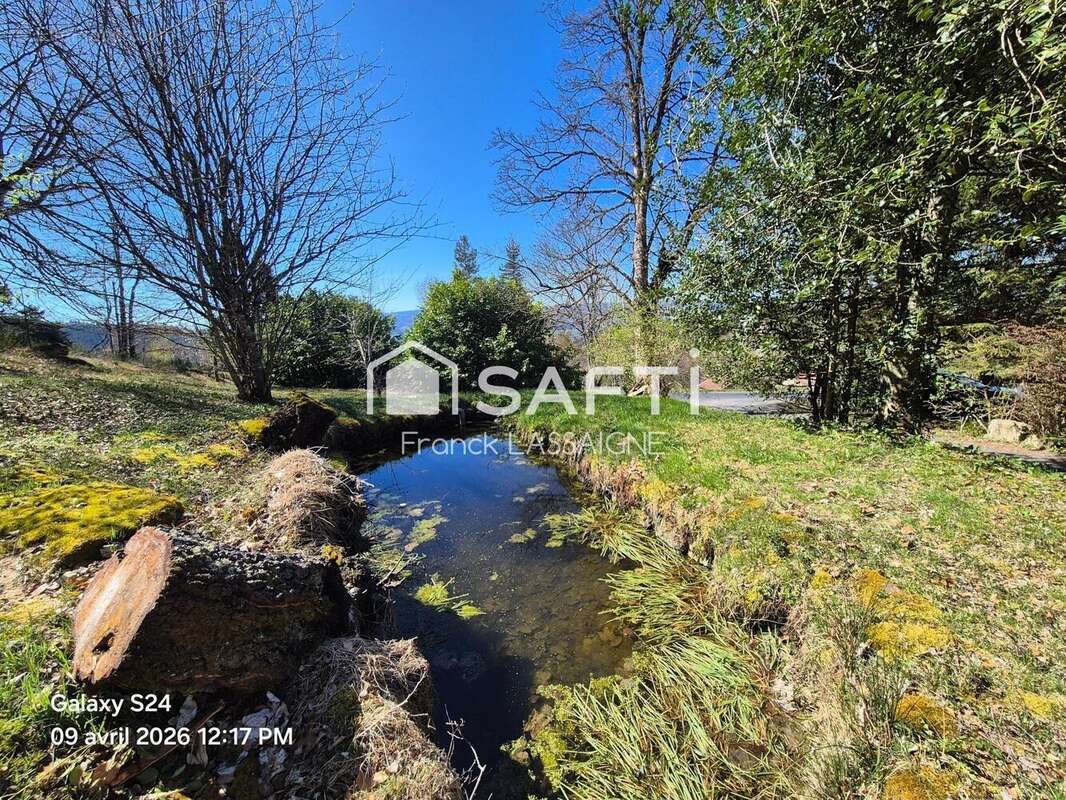 Photo 5 - Maison à SAINT-PIERRE-LA-BOURLHONNE