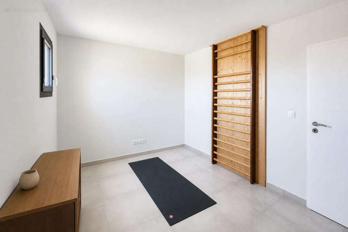 Maison à VALENSOLE