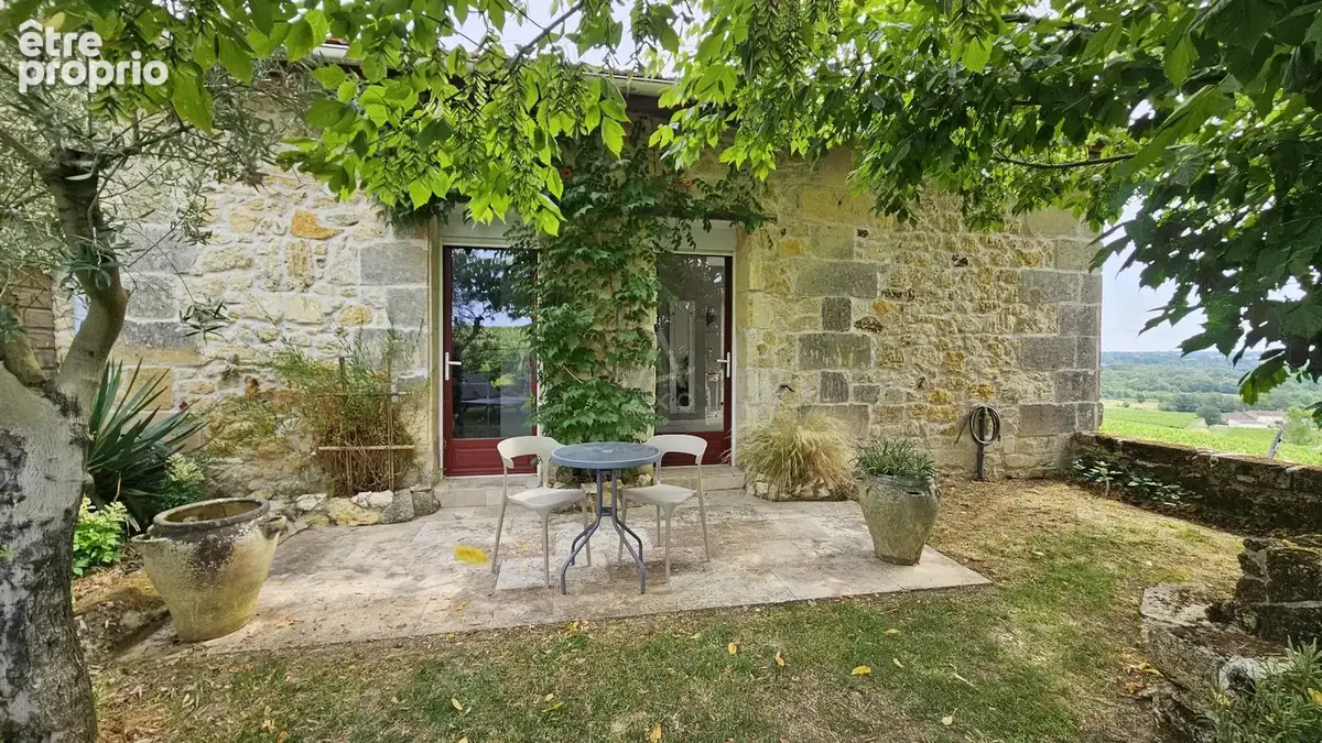 Domaine de charme en pierre avec 3 gîtes  vue exceptionnelle sur l'estuaire - photo 16