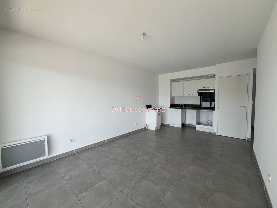Appartement à MARSEILLE-12E