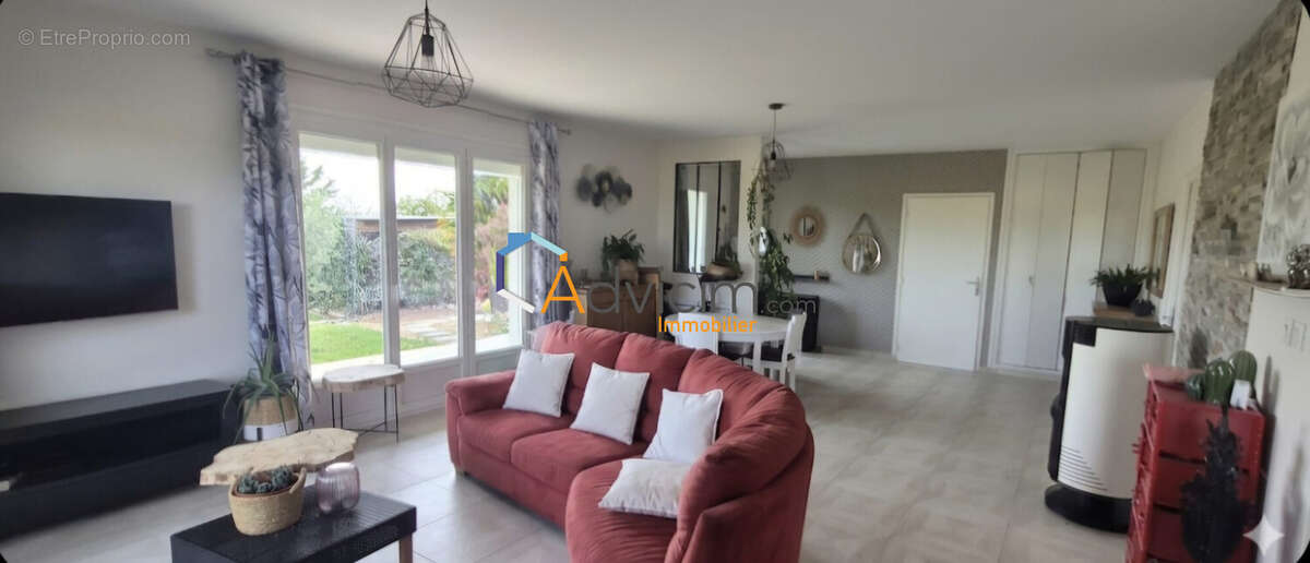 salon/séjour - Maison à FONDETTES