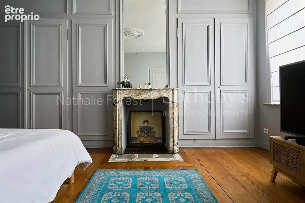 Lille , Place Sébastopol , Wazemmes  , belle maison bourgeoise  erigée en semi-plain pied cadastrée sur 1000 M 2 de terrain . 6  - photo 18