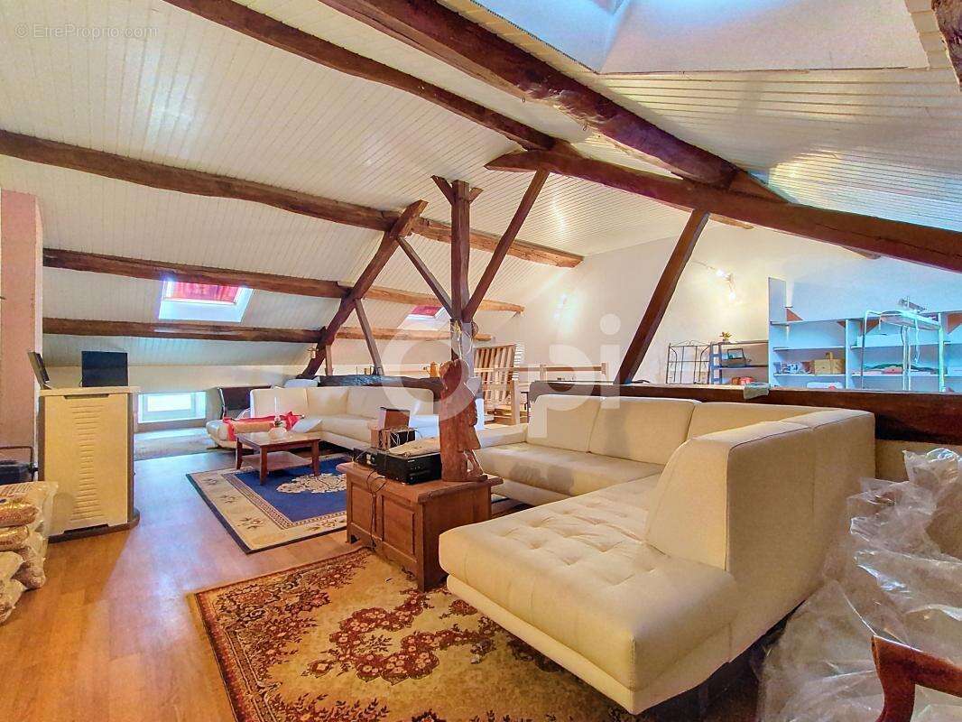 Maison à MENNOUVEAUX