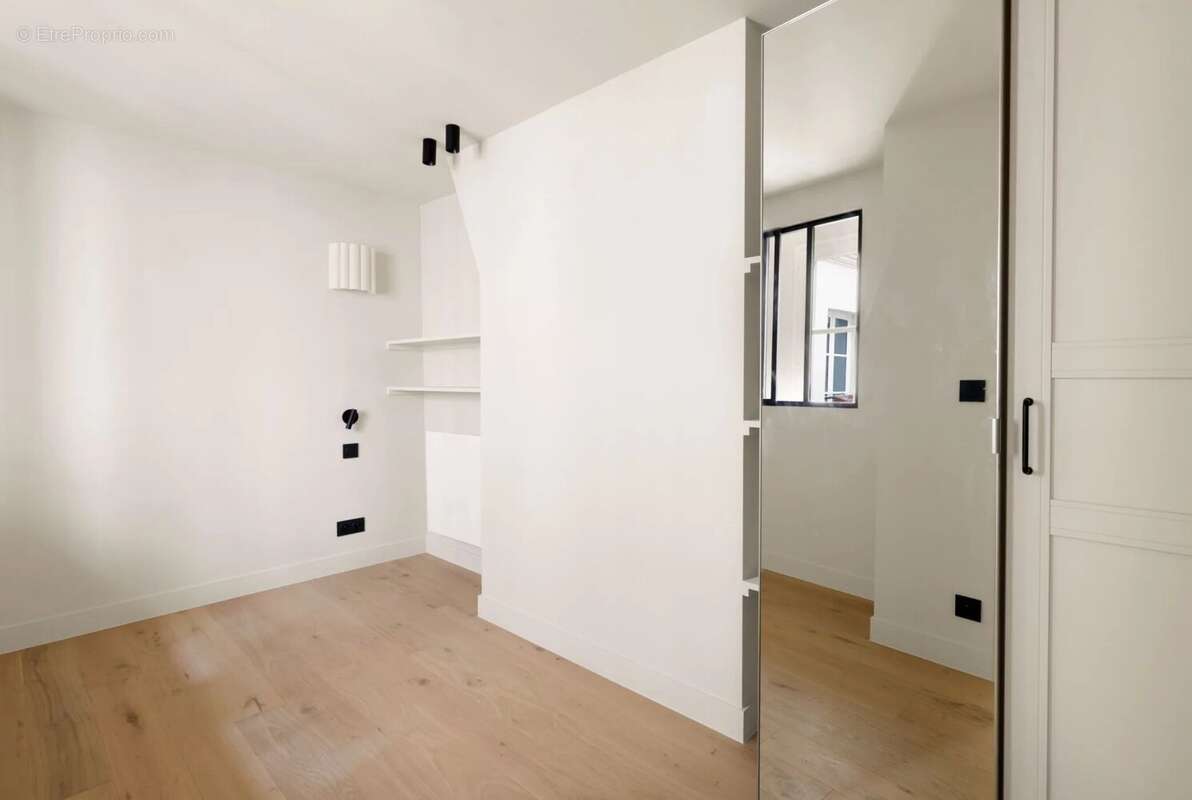 Appartement à PARIS-4E