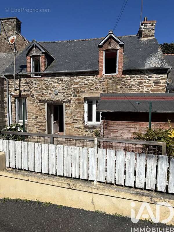 Photo 2 - Maison à PLENEE-JUGON
