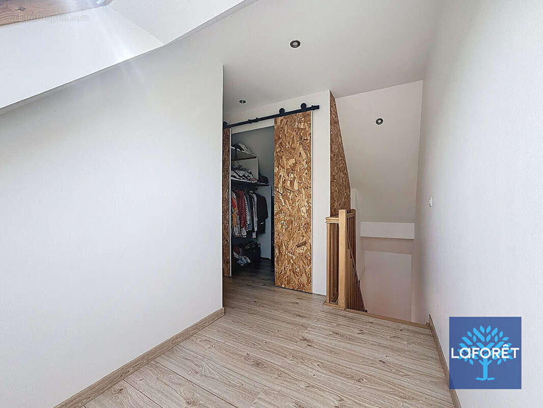 Maison à CHILLY-MAZARIN