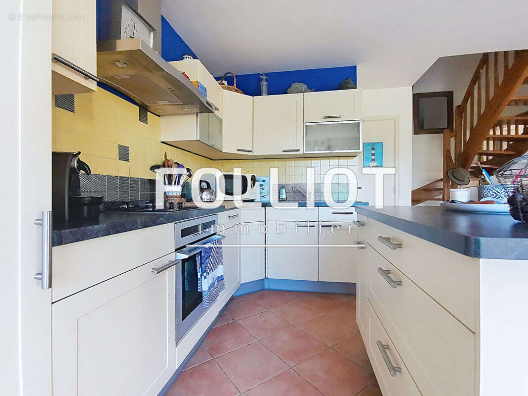 Maison à SAINT-PAIR-SUR-MER