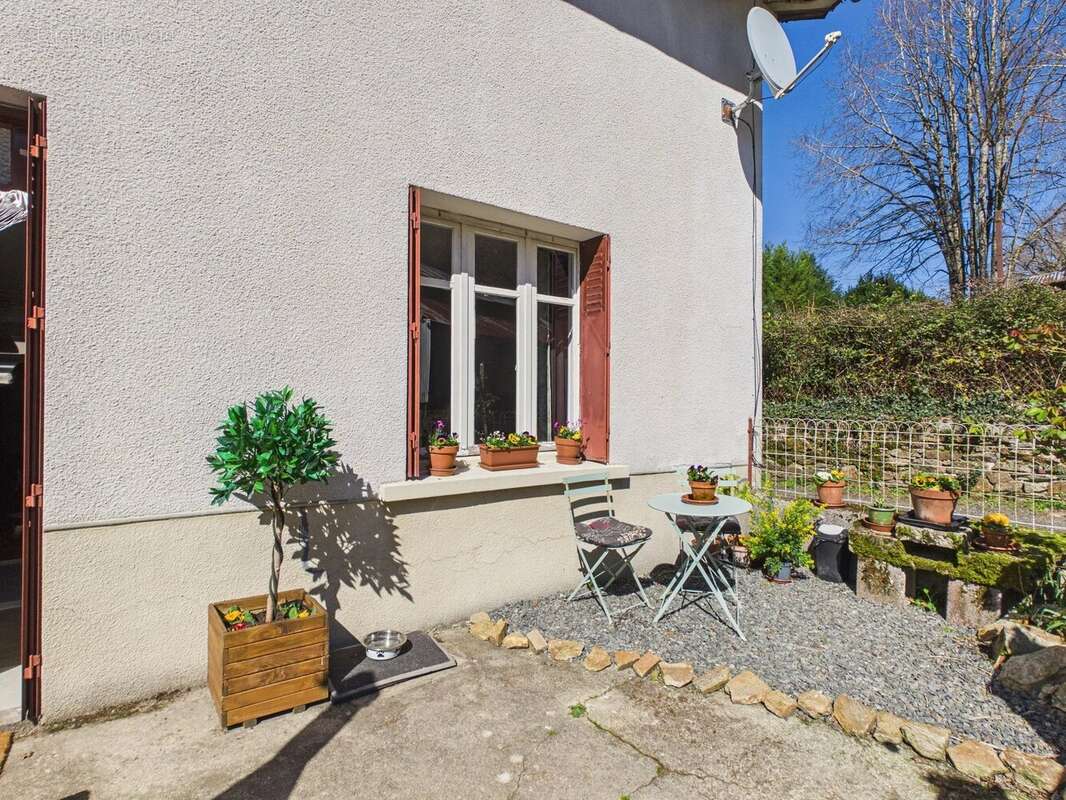 Maison à CUSSAC