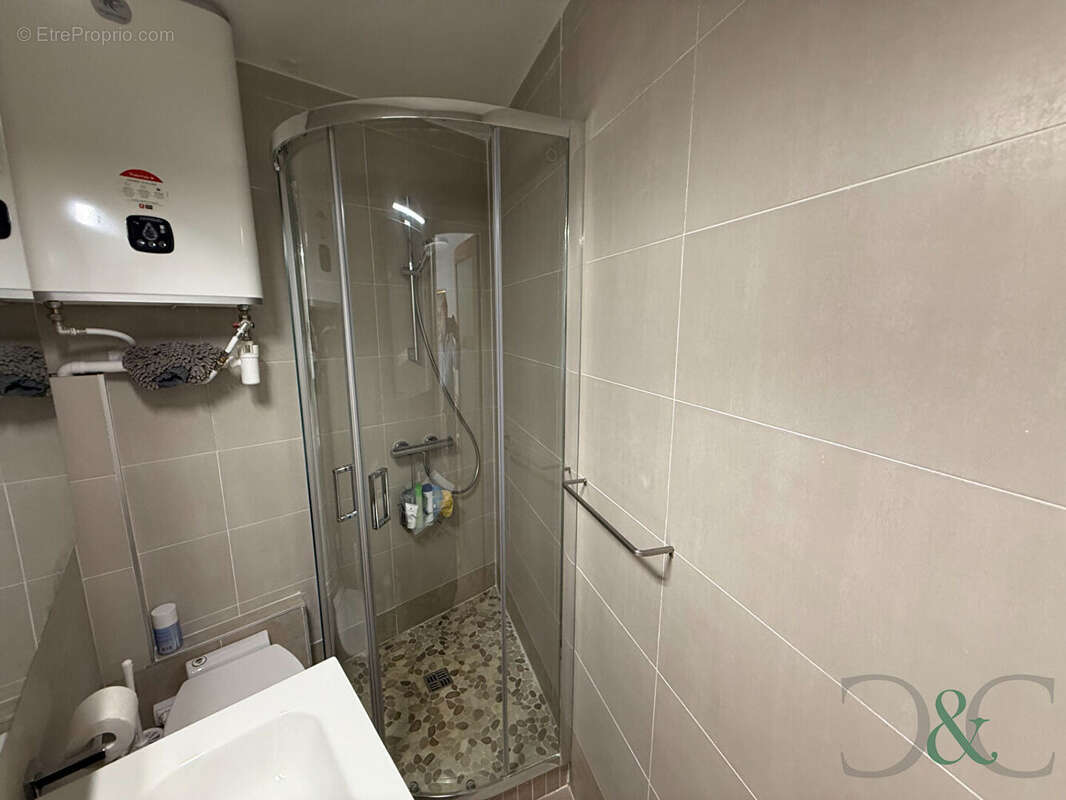 Maison à BORMES-LES-MIMOSAS