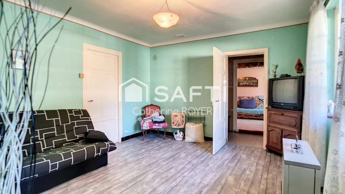 Photo 8 - Maison à LA CHAPELLE-SAINT-SAUVEUR