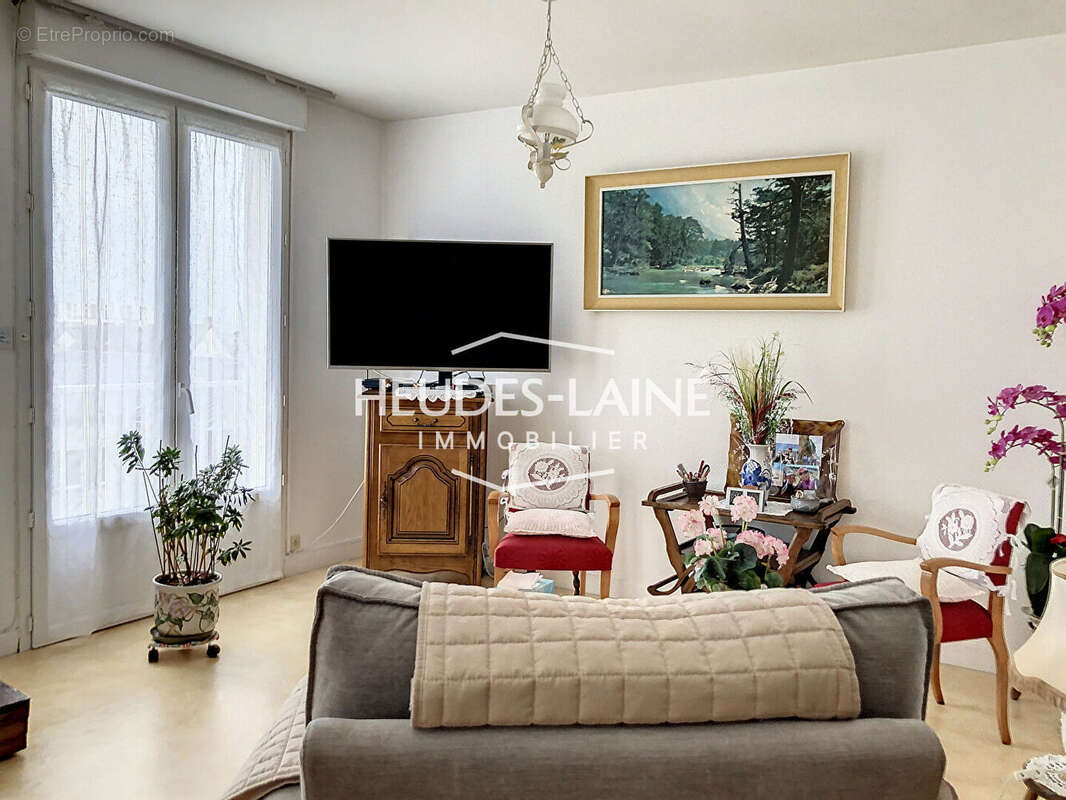 GRANVILLE - Appartement à vendre - vendu-loué - résidence avec ascenseur - 50400 - photo 4
