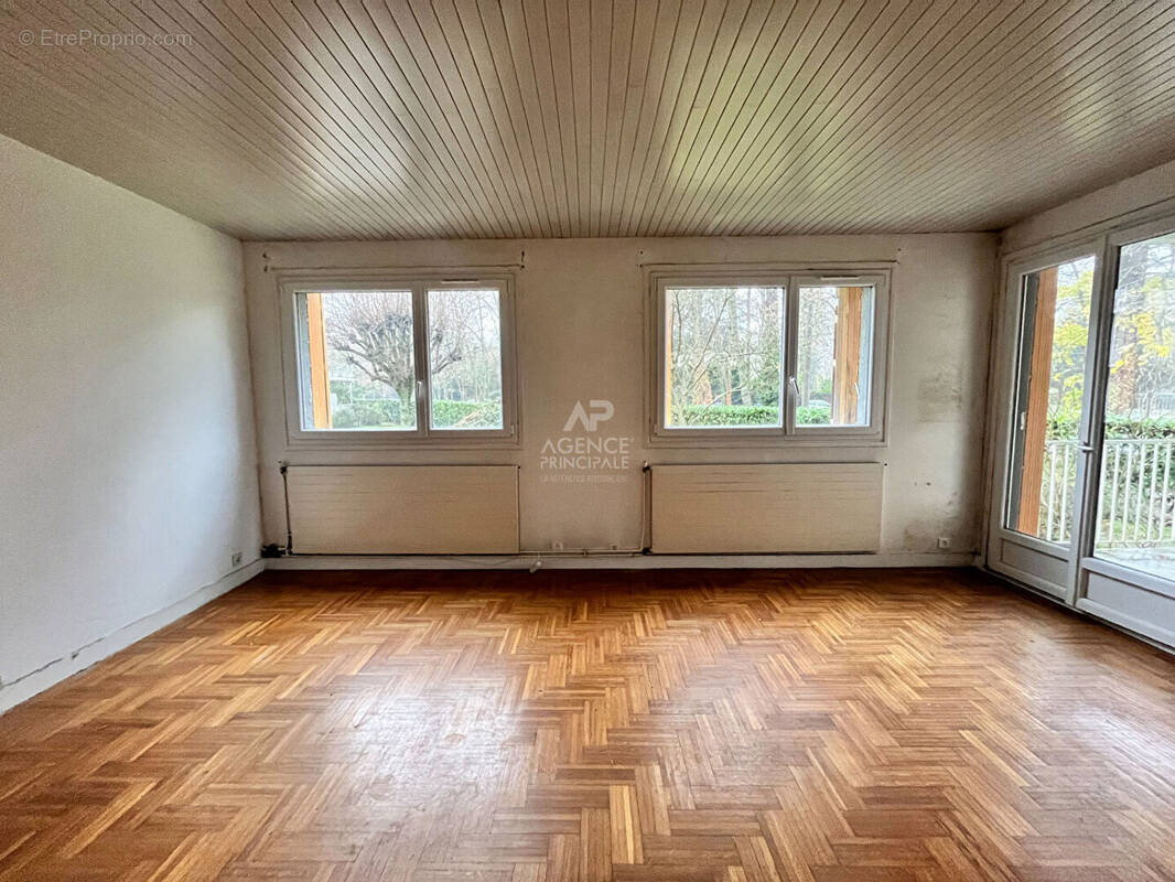 Appartement à MAISONS-LAFFITTE