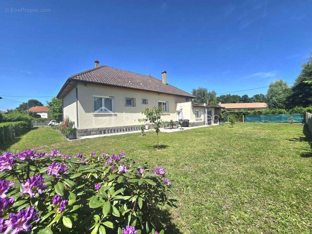Maison rénovée 5 pièces – 125 m² – Lotissement calme à Randan - photo 10