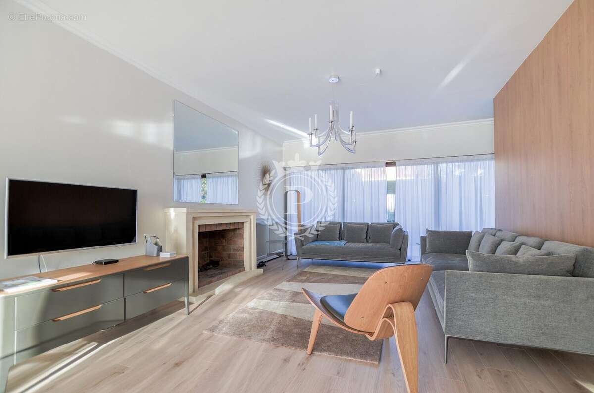 Maison à MONTMORENCY