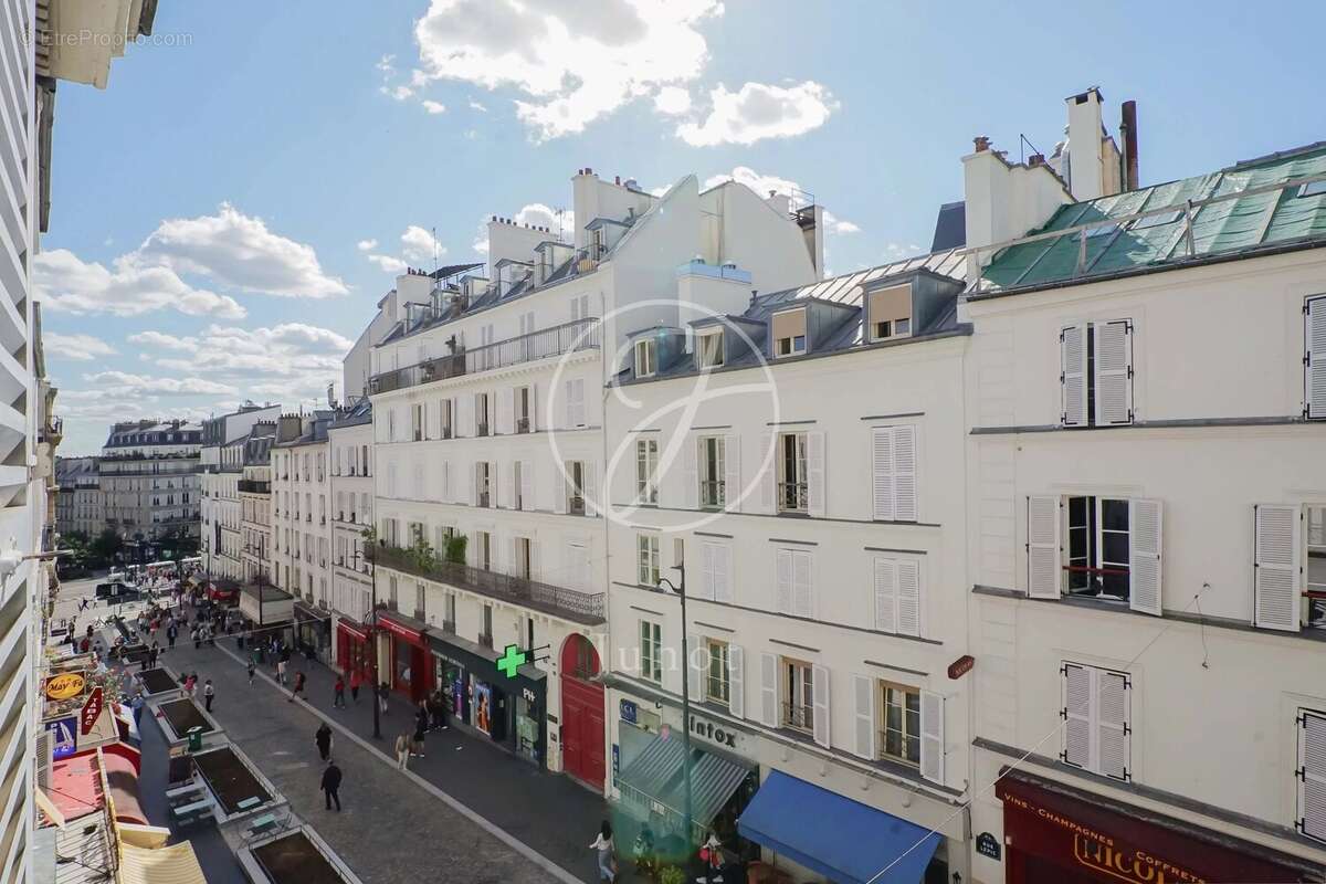 Appartement à PARIS-18E