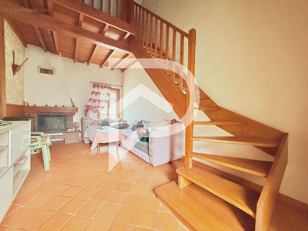 Maison à MONTATAIRE