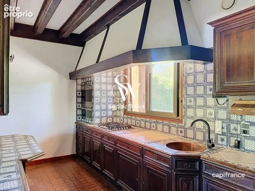 Maison de Famille à vendre 7 pièces - 200 m2 hab. (245 utiles) - plus de 2000m2 terrain prox. Lac - proche de ANNECY (74) - photo 12