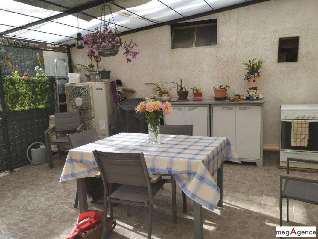 Maison à SAINT-ETIENNE-VALLEE-FRANCAISE