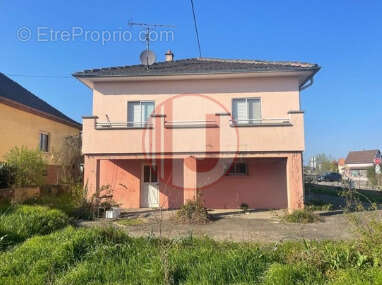 Maison à SOULTZ-HAUT-RHIN