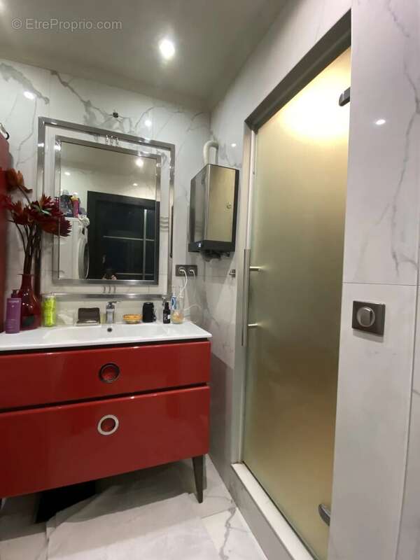 Appartement à PARIS-19E