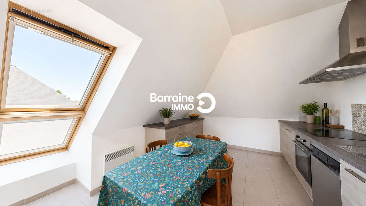 Appartement d'Exception à Lanester avec Vue Mer - Exclusivité Barraine Immo -Dernier Étage, Lumineux et Sans Travaux - photo 12