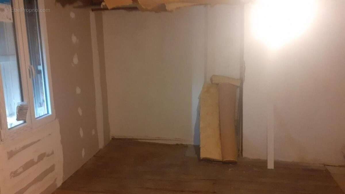 Maison 153 m² à Vergoignan  - photo 8
