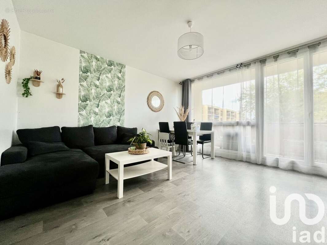 Photo 2 - Appartement à VILLECRESNES