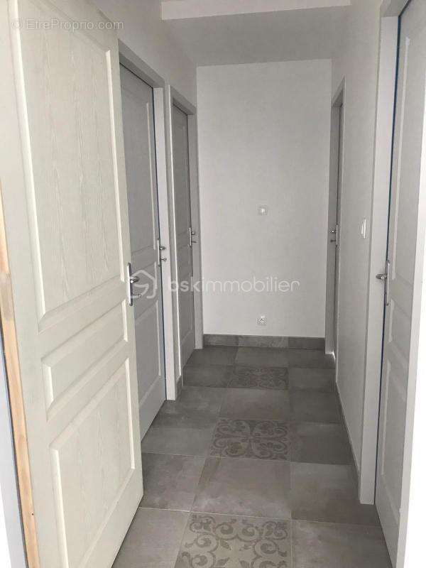 Maison à SAINT-JORY