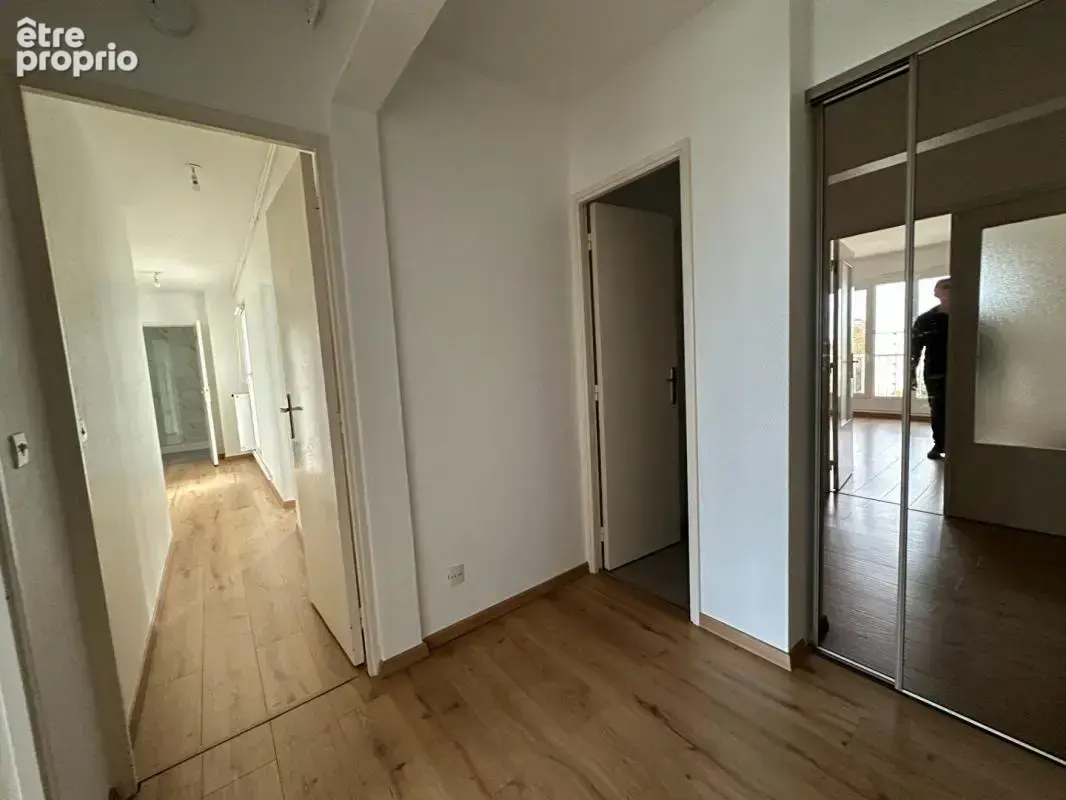 Appartement Nantes 4 pièce(s) 81.64 m2 - photo 4