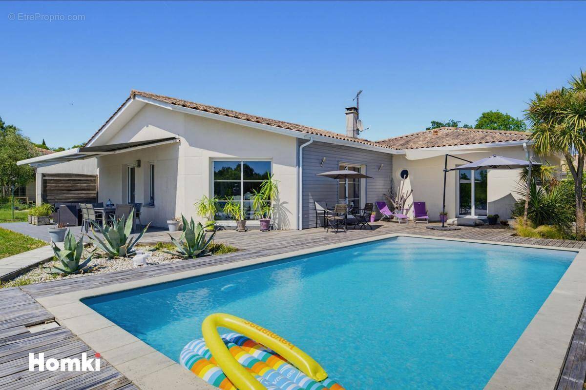 Maison à SAINTE-EULALIE