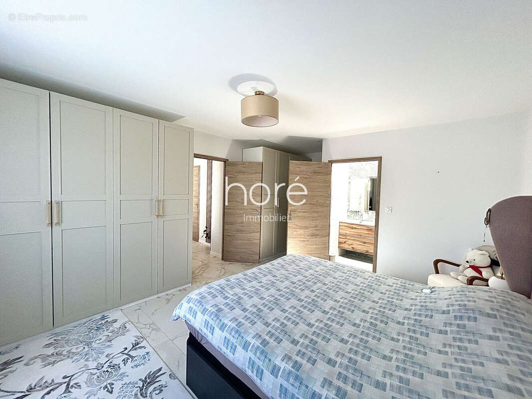 Maison 213 m² à May-Sur-Orne  - photo 9