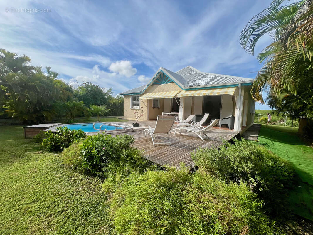 Maison à SAINT-FRANCOIS