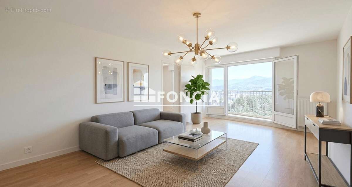 Appartement à MONTMELIAN