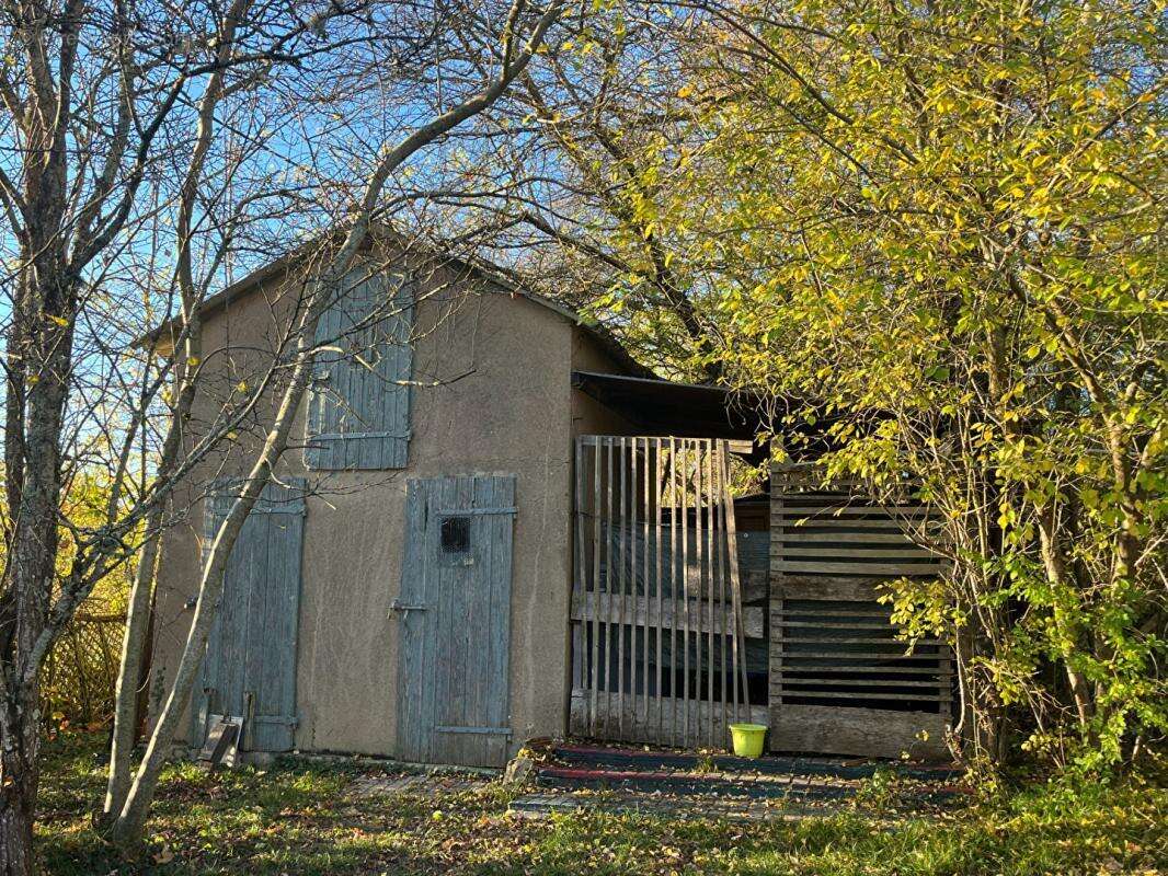 Terrain à PREPORCHE