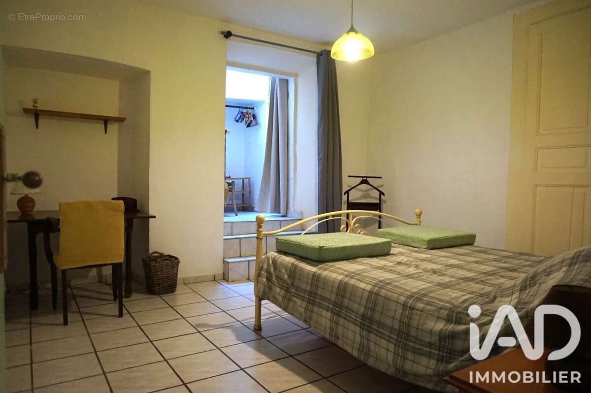 Appartement 102 m² à Vals-Les-Bains  - photo 7