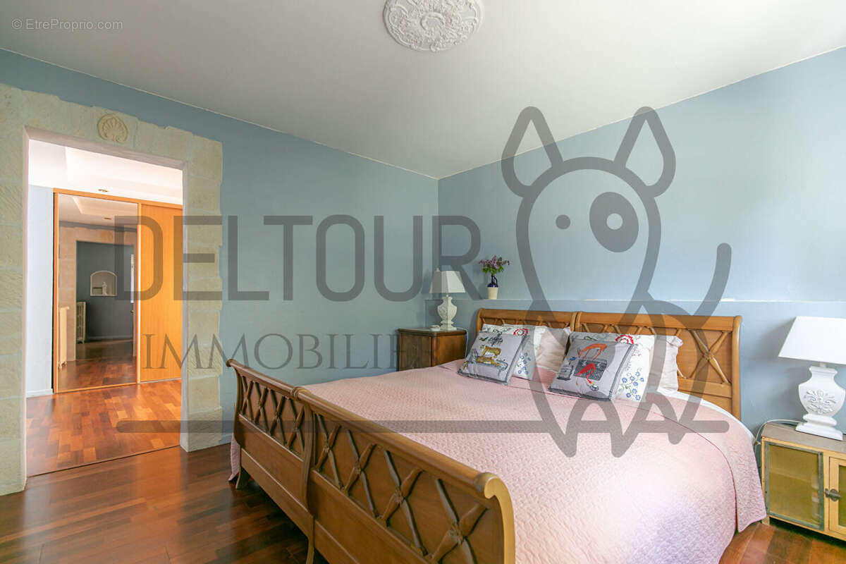 Maison à FAREMOUTIERS