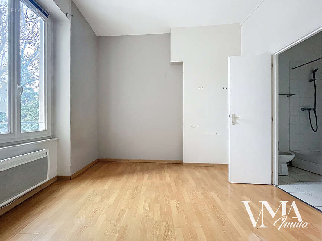 Appartement à LYON-8E