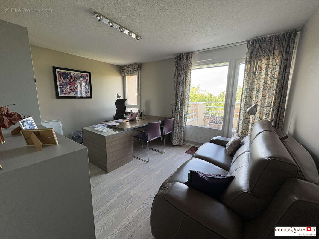 Appartement à FERNEY-VOLTAIRE