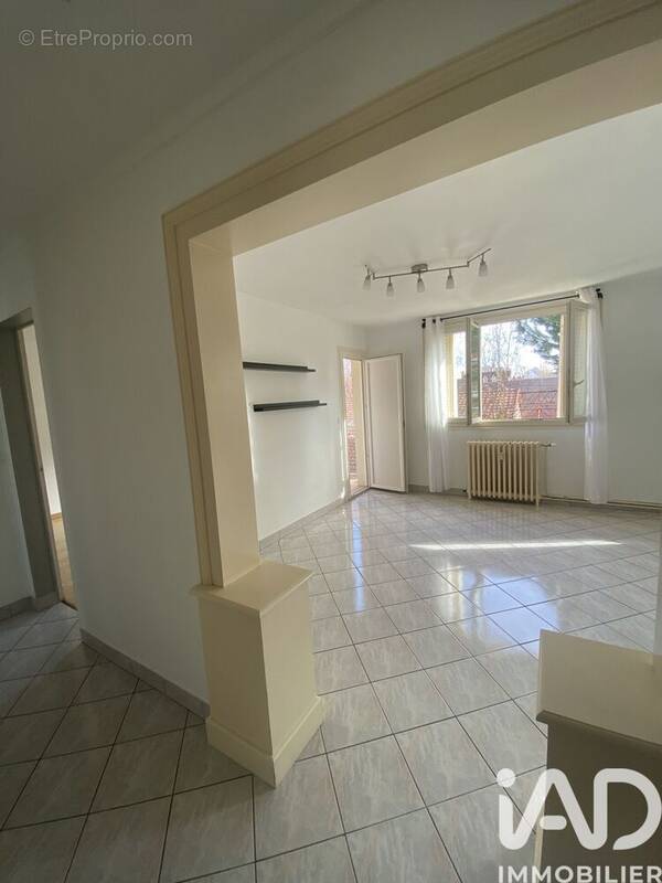 Photo 1 - Appartement à TROYES
