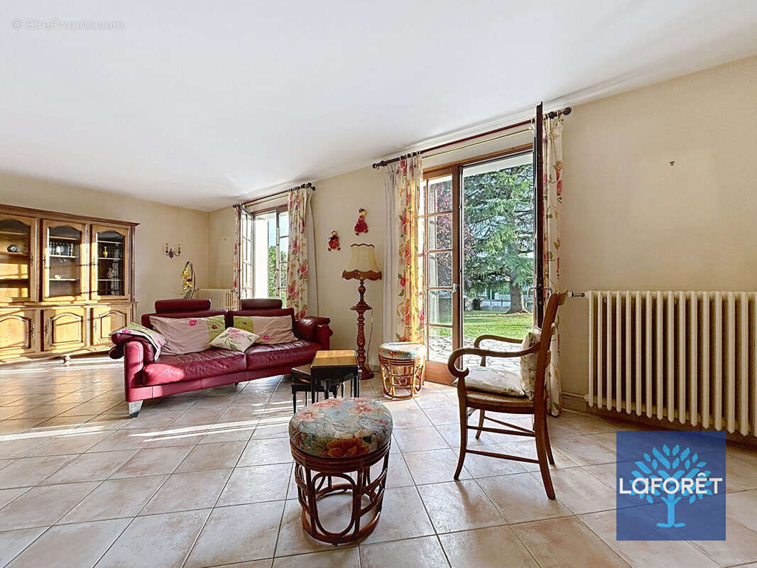 Maison à SAINT-FLORENT-DES-BOIS