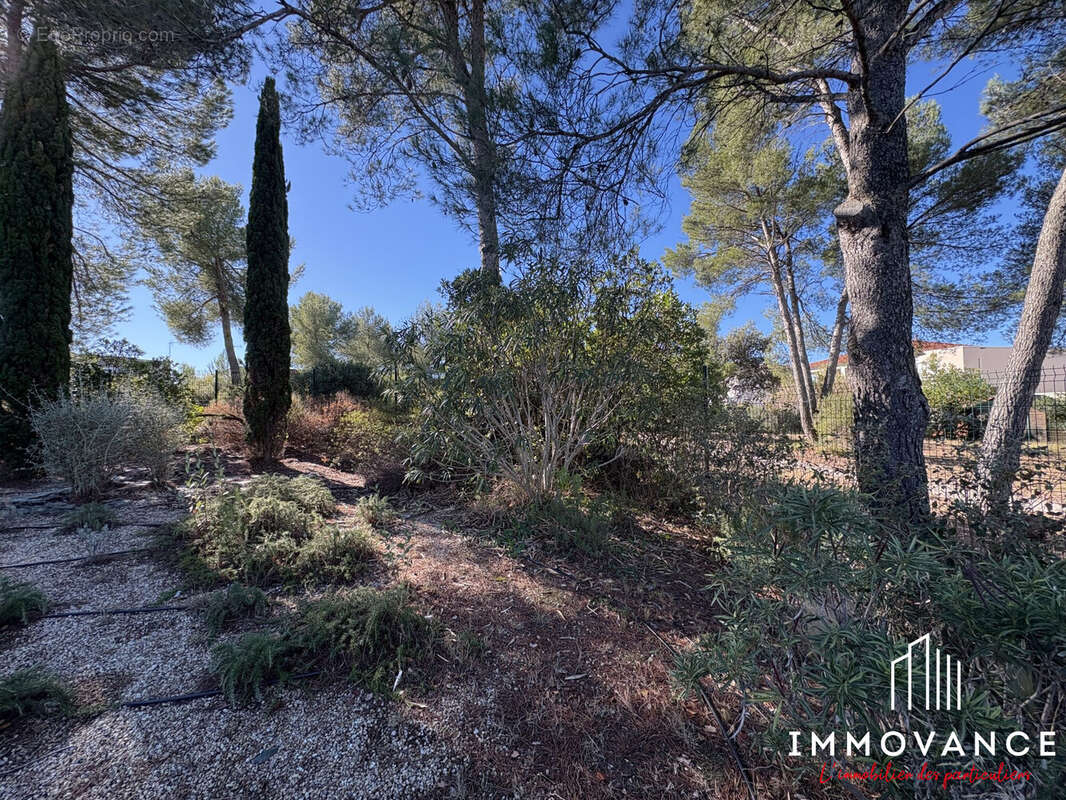 Appartement à LE CRES