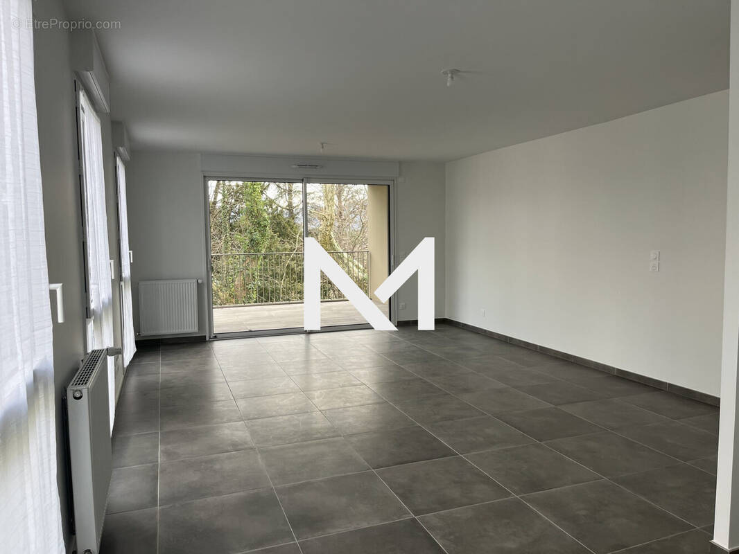 Appartement à CLAIX