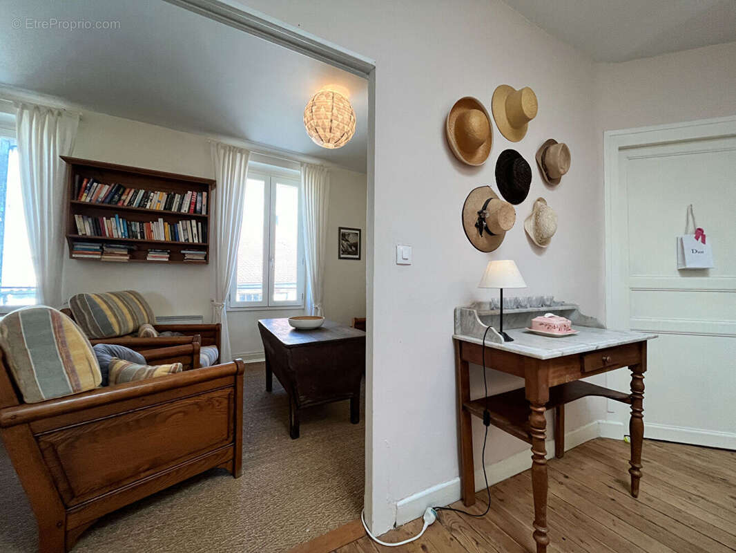 Maison à MONFLANQUIN