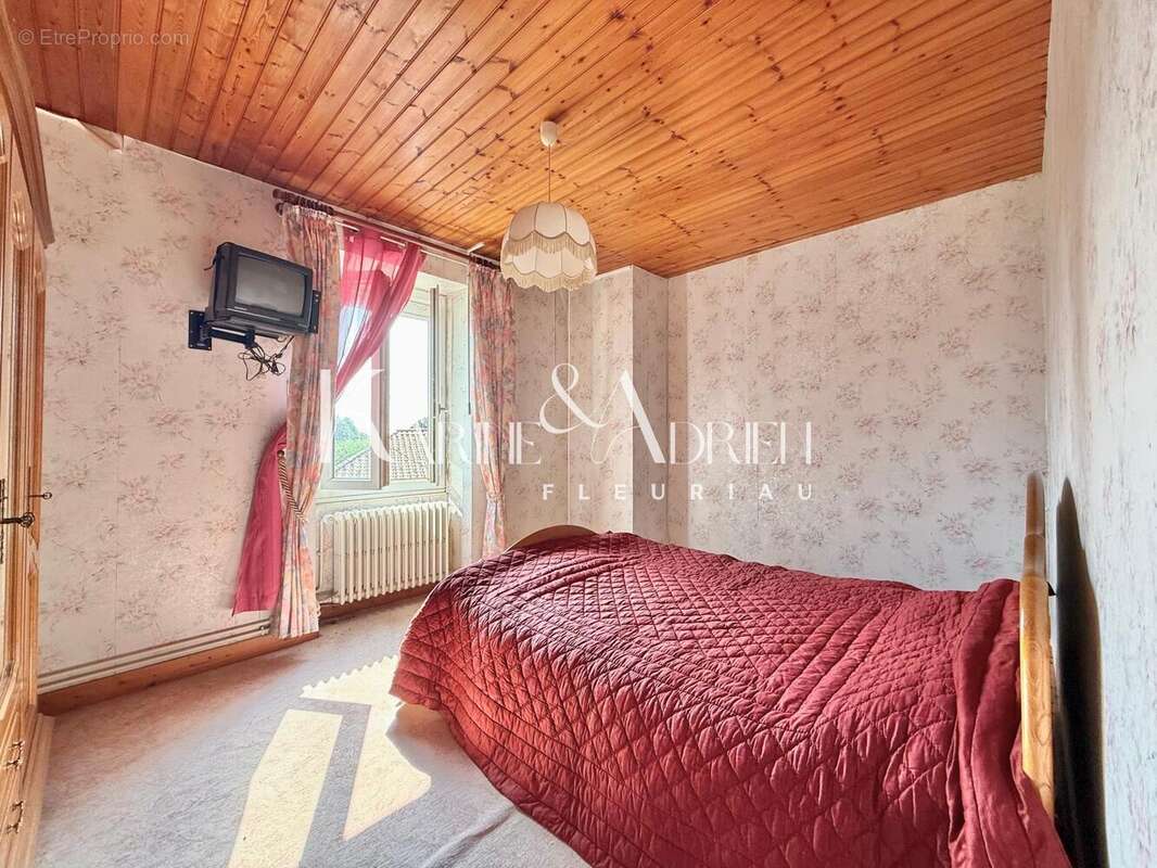 Maison 116 m² à Petosse  - photo 8