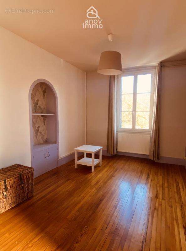 À Vendre   Charmant T3, 55m2 avec vue sur le château, avenue - photo 7