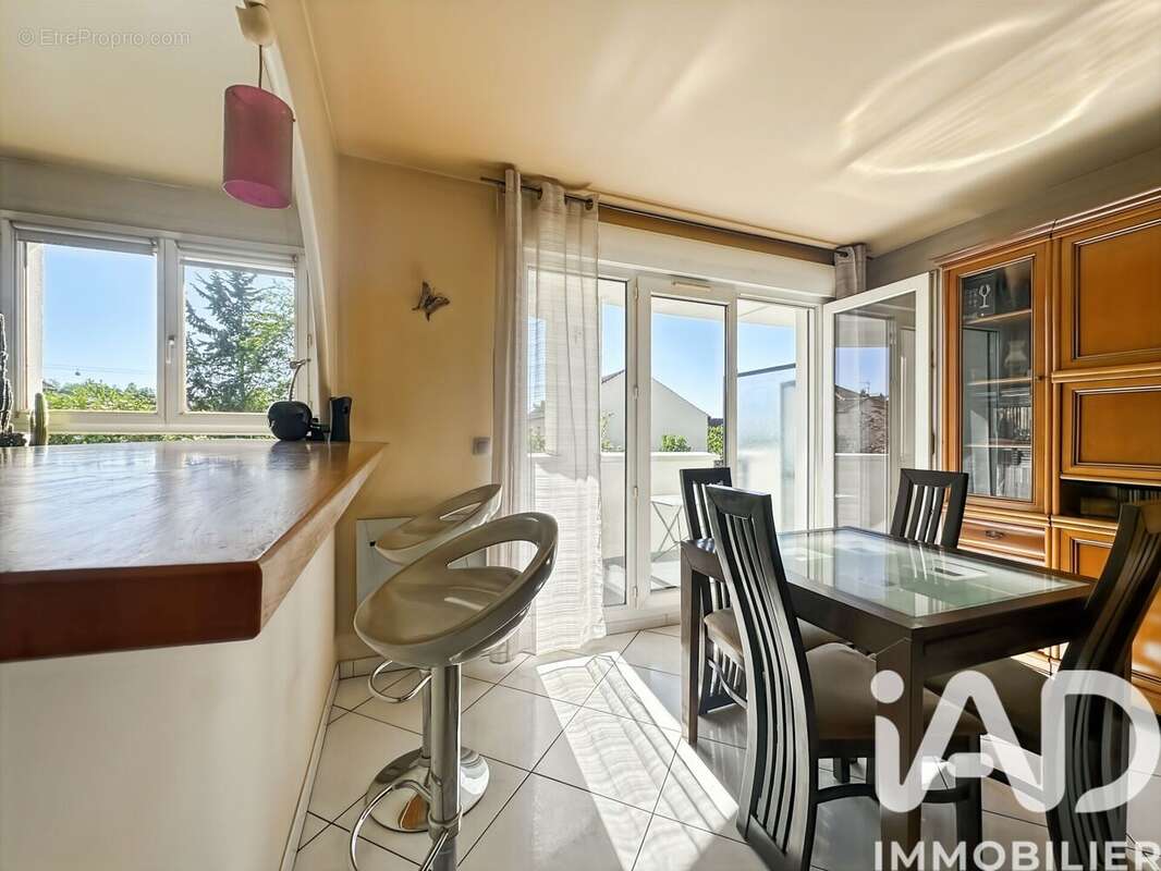 Photo 2 - Appartement à LIMEIL-BREVANNES