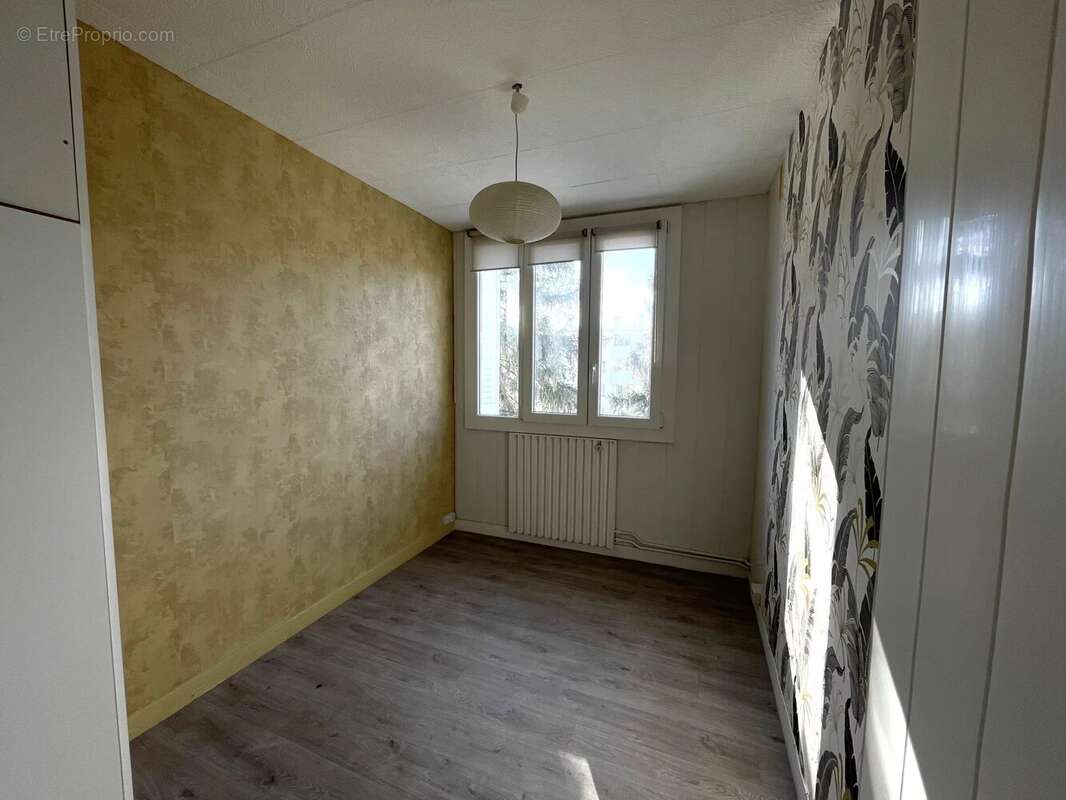 Appartement à SAINT-MARTIN-D&#039;HERES